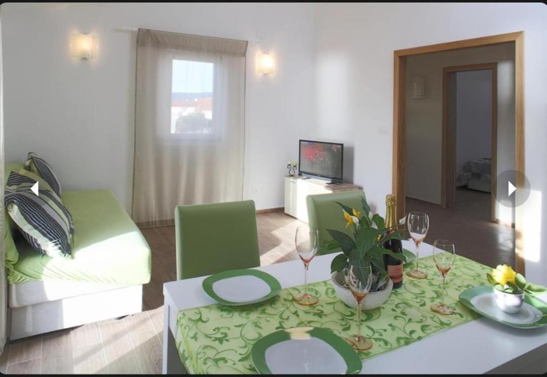 Apartman Zara Ražanj Kültér fotó